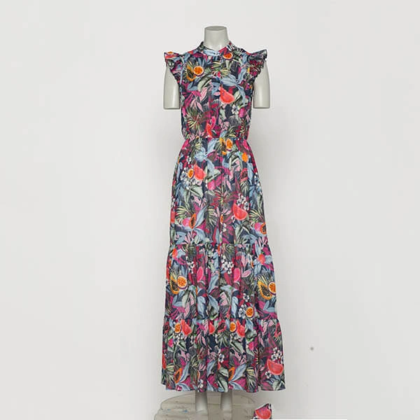 ghost-mannequin-product-photo-before high-quality ghost mannequin editing for fashion apparel.