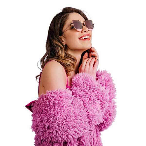 white-background-model-after Professional background removal for product image.