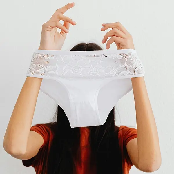 ghost-mannequin -service-before ghost mannequin product image enhancement services